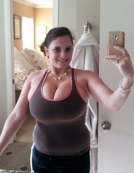 Avery Harwood art star pic