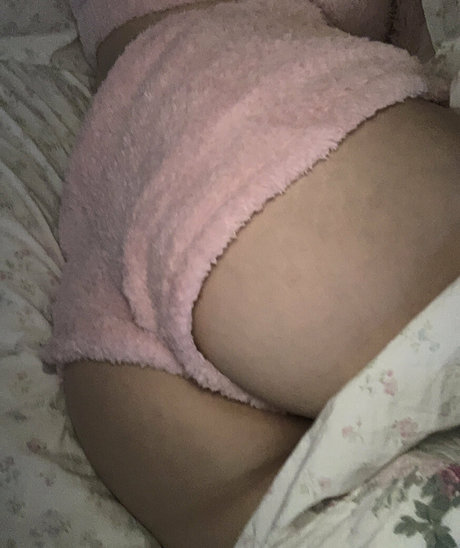 xoxbuttonsbabee star free photo