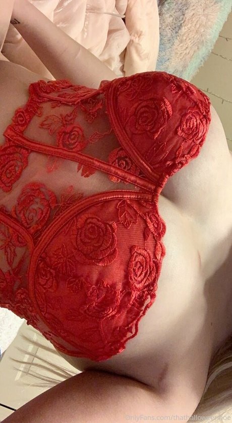 curvy girls onlyfans adult image