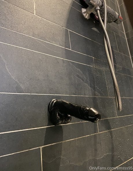 huge fake tits onlyfans hot naked pictures