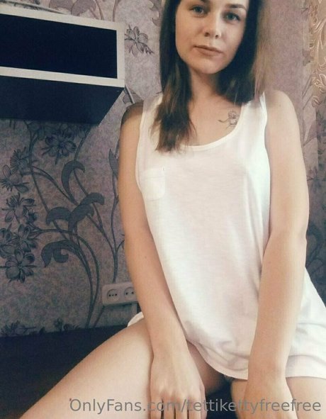 tettikettyfreefree sexy pornstar img