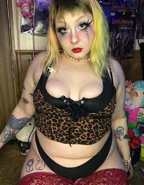 scribblelegs erotic star archive