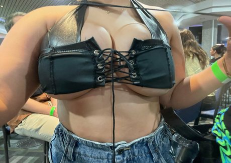 frannfree xxx actress img