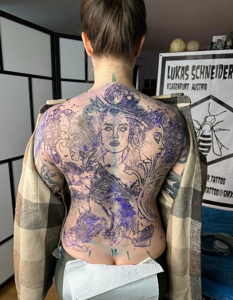 therealmissrage model perfect images