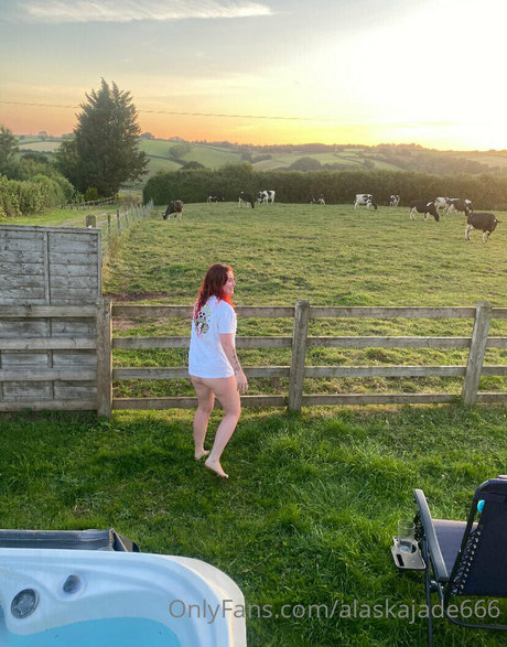 alaskajade666 star art archive