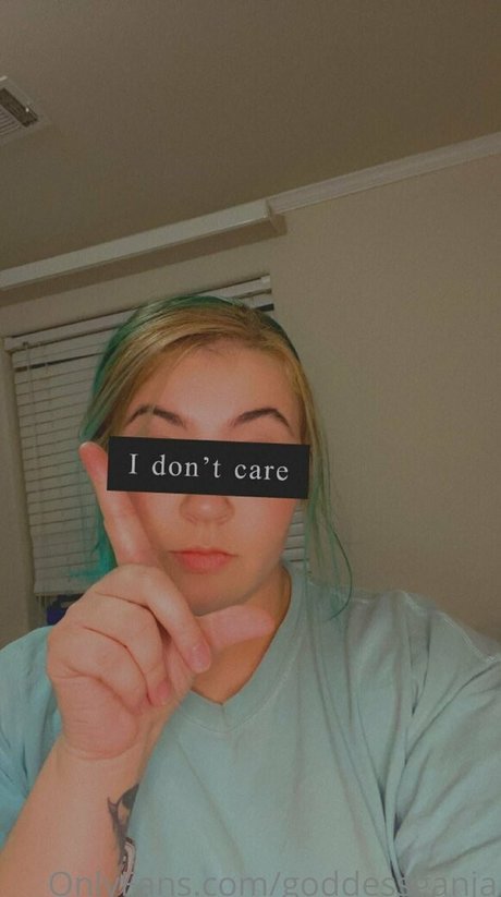 goddessganja nudes model image