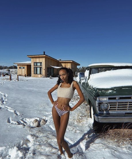 Mary Senn perfect actress pictures