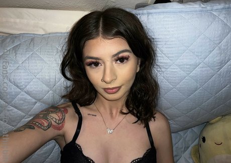 sociopathicbih star hot picture