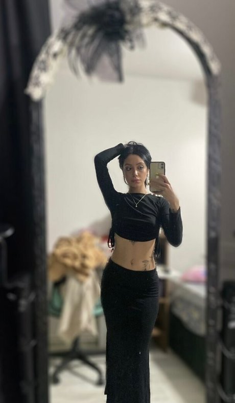 aysgencc nudes actress pics