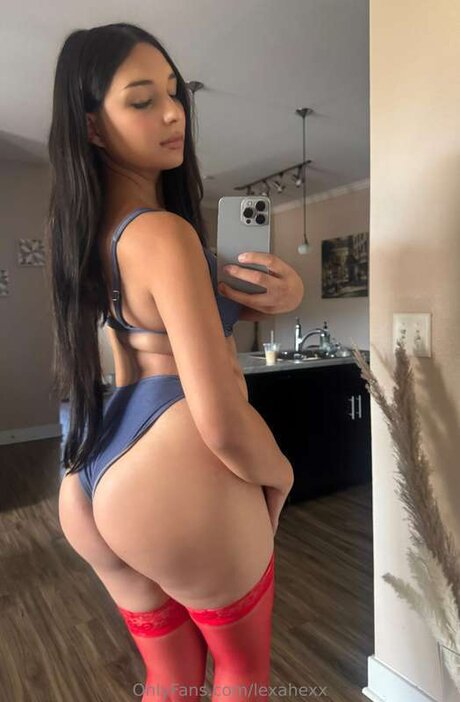 Lexahexx Quick model image