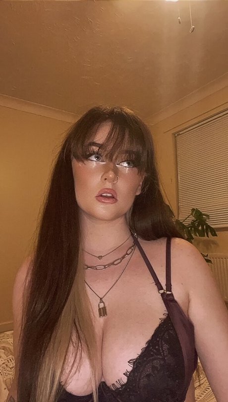 HeckSnekx model sex picture