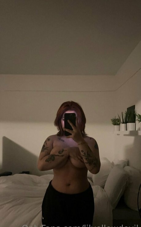 Lilyellowdevil pornstar pretty pics