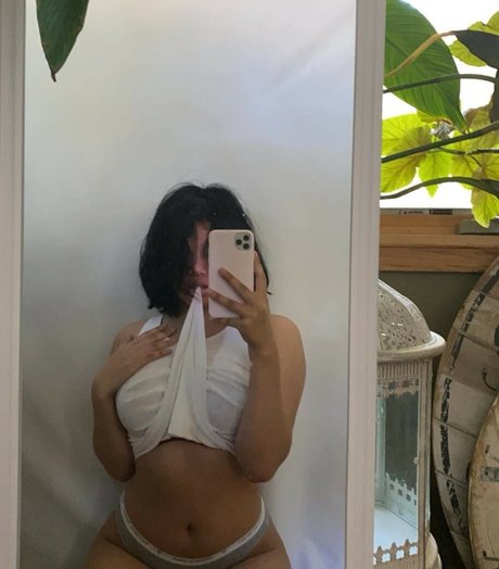 Lilyellowdevil pornographic model pics