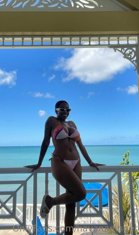 Havana Ginger sex model gallery