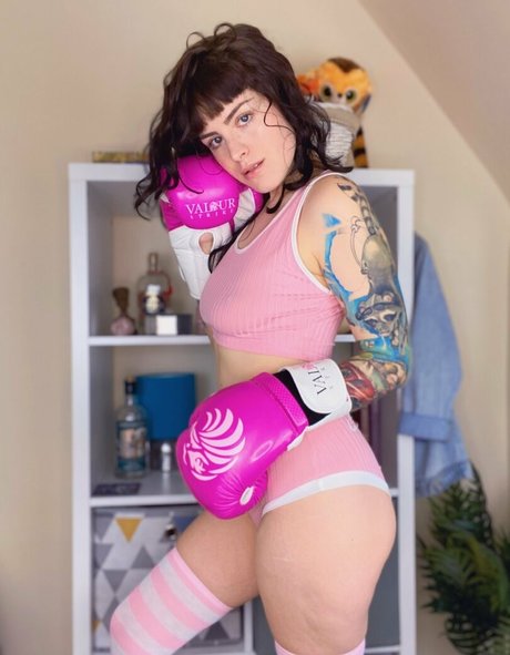 mollydarling naked pornstar picture