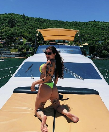 Stesereia adult model photo