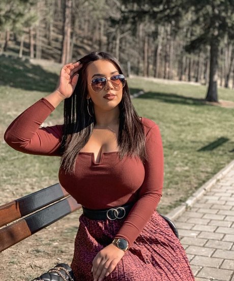 redhead thick onlyfans free sexy pictures