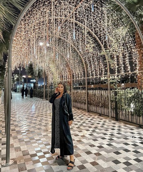 Emina Jahi star nudes img