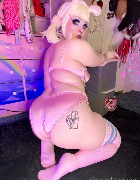 peachpwuppy perfect star photo