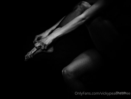 vickypeachesfree star erotic picture