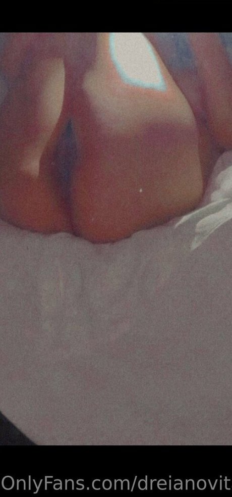 dreianovita model perfect photo