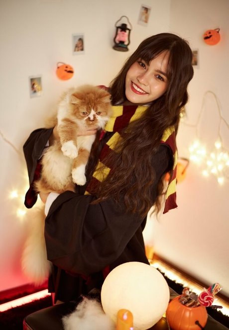 isabellefree nudes actress pics