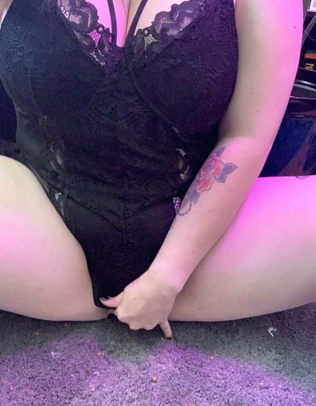 hazeybliss actress photos