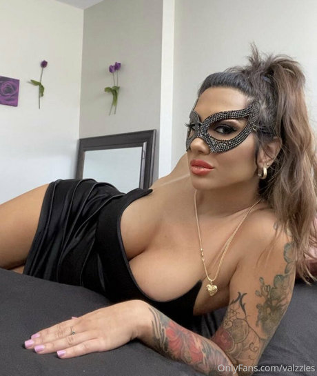 valzzies model nice pictures