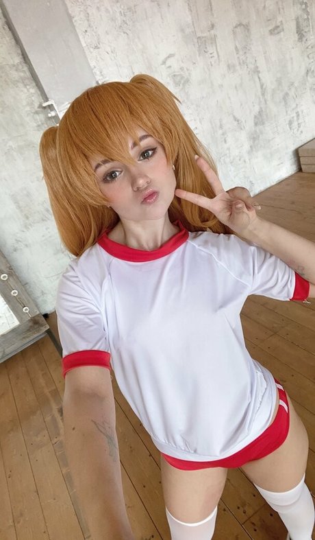 alcoholy free hd actress pics