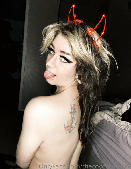 thecoyotetheory star sex image