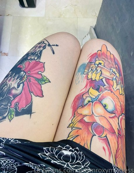 bdsmroxymistress pornographic model image