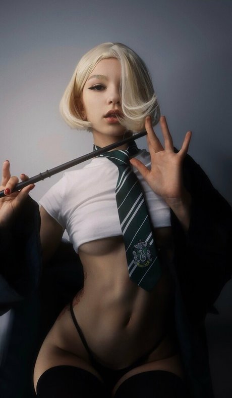 asiatisches dienstmädchen nur fans nacktheit sex archiv