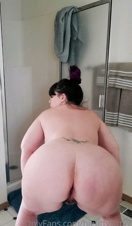 Bigtittykitty7 pornostar hübsche galerien