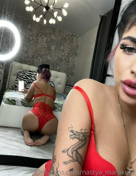 nastya marakuja hübsche nackte foto