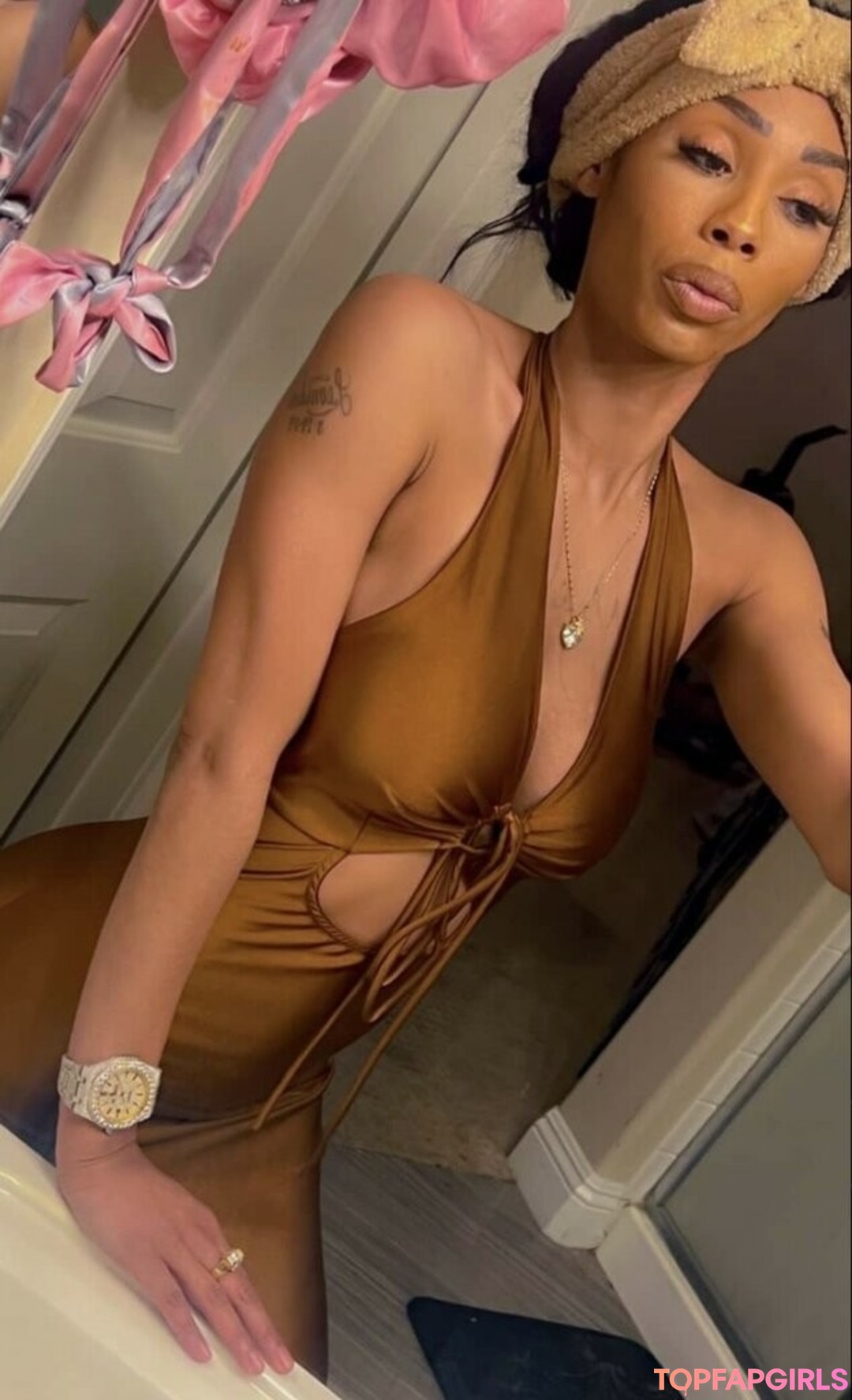 royalty24kt nackt top galerie