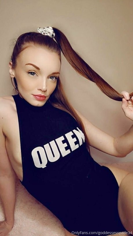 goddessesspade34 schauspielerin nackte bild