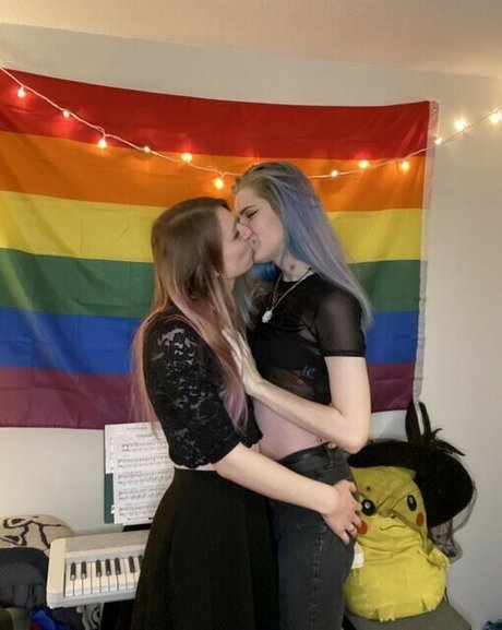 Laced Up Lace sexy akt galerie