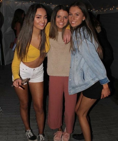 Abbey Jeffrey nackte galerie