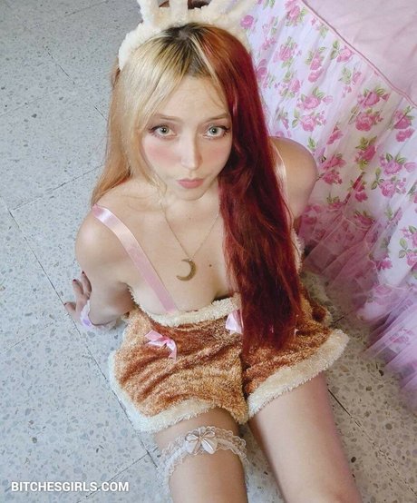 Nekoemy porno kunst galerie