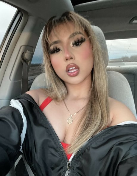 Gisselle Next Door nackt heiße foto