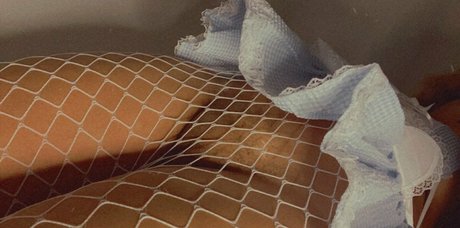 artemisjpeg schauspielerin porno bilder