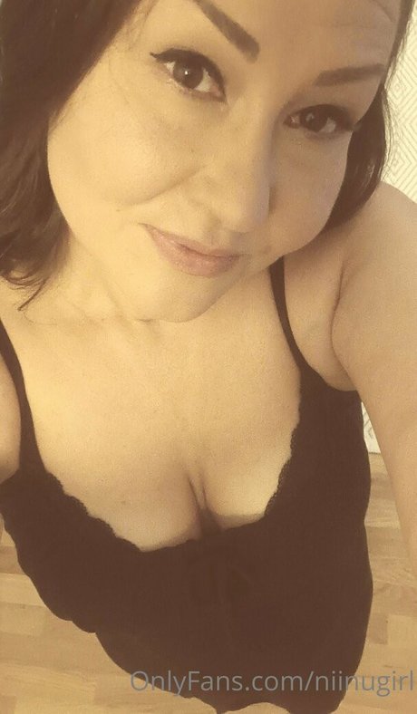 niinugirl erwachsene freie bild