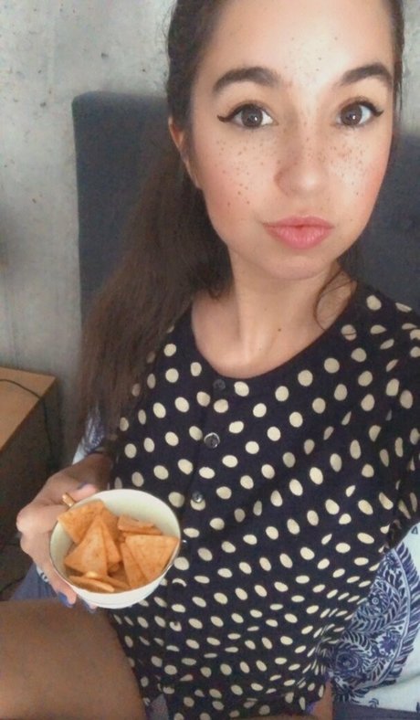 xxxsmilingcici freie nackten archiv