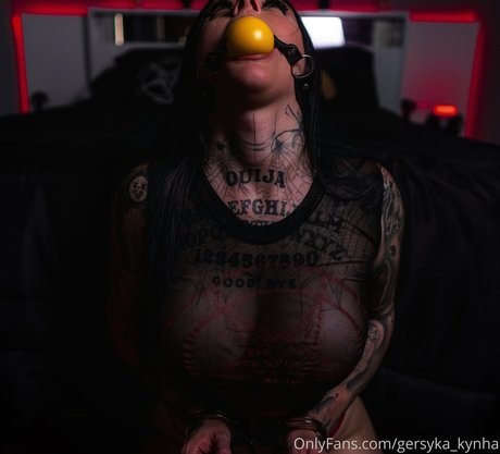 Gersyka Kynha kostenlose pornografische galerie