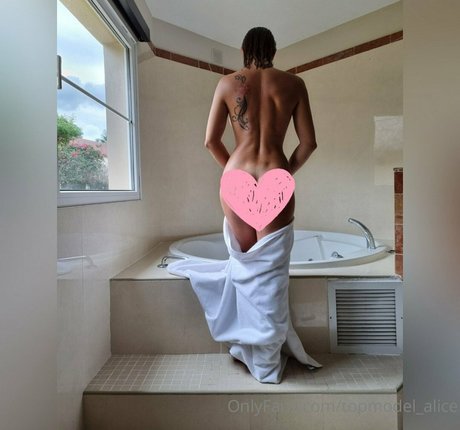 promi-nackt-onlyfans kunst erotische galerien