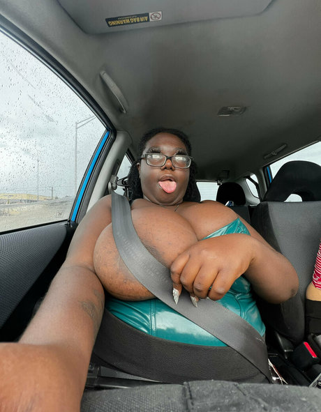 therealzoey Profilfoto