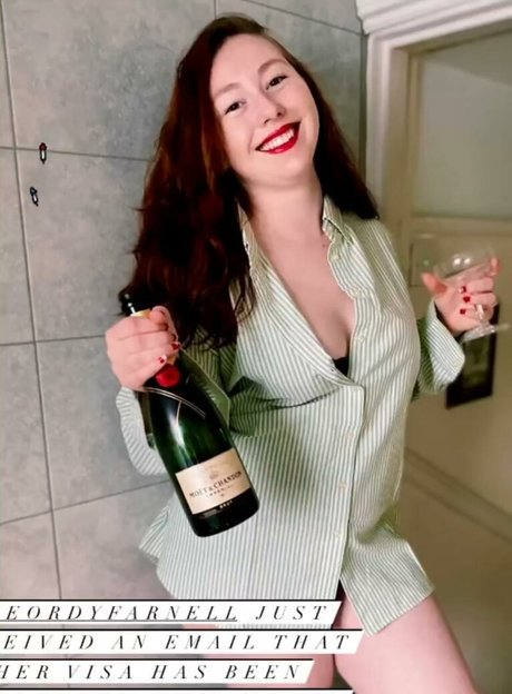 Jeordy Farnell heiße exklusive galerien