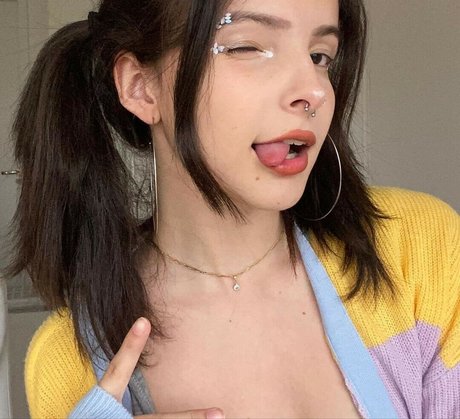 Victoria Ribeiro hd nackte galerien