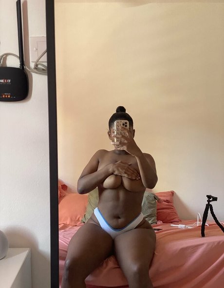 blonde shemale onlyfans porno beste archiv