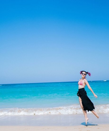 Karen Bachini perfekte kunst archiv